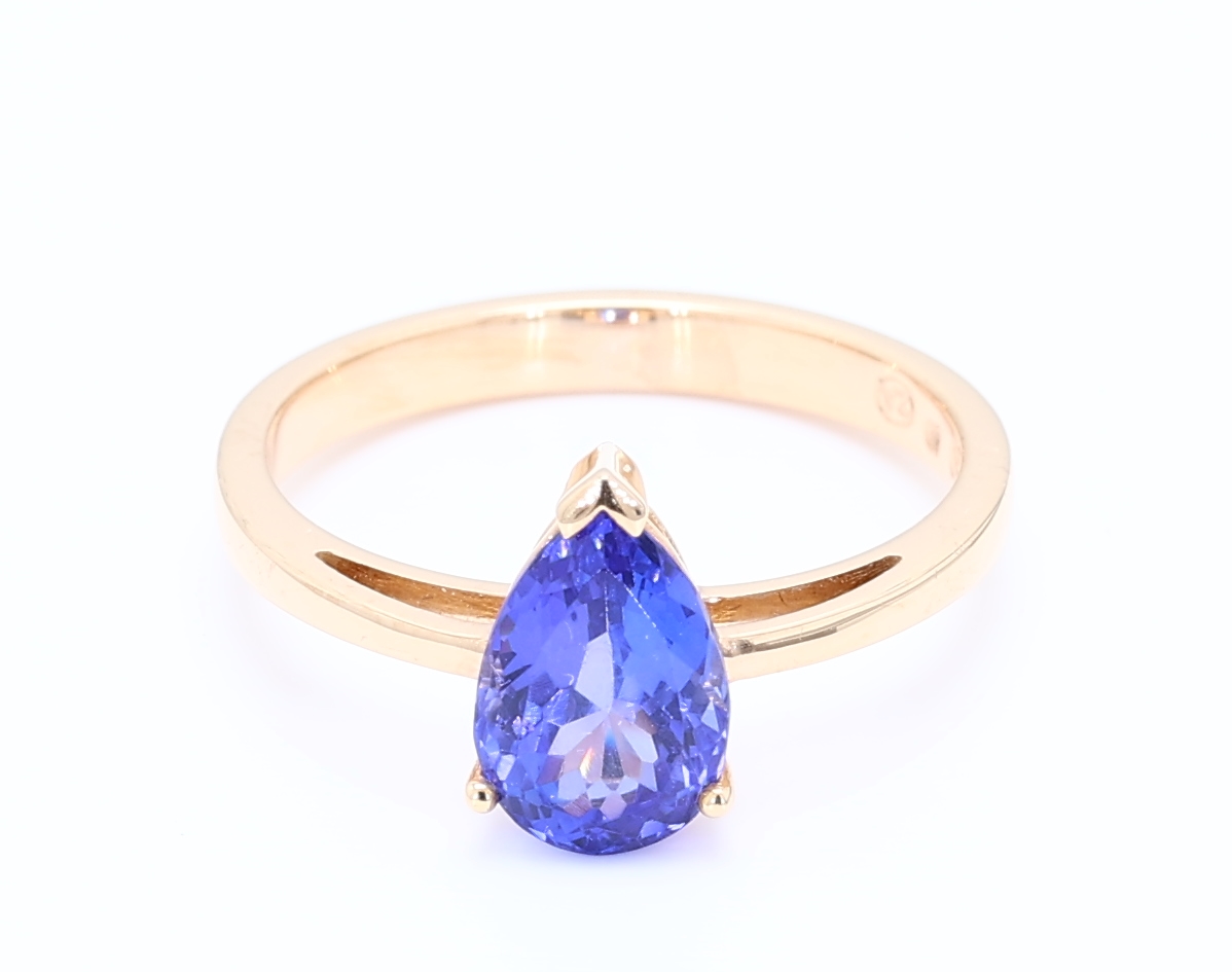 1.684ct Pear Rose Gold Gemstone Rings