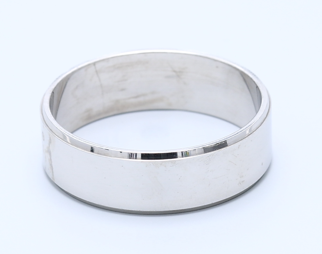 9kt White Gold Gents Wedding Bands