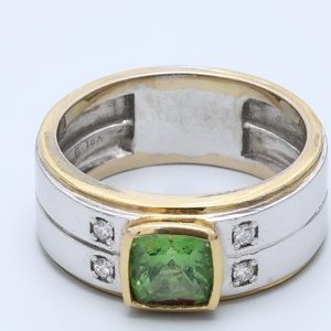 1.357ct Cushion 18kt Natural Gemstone Ring