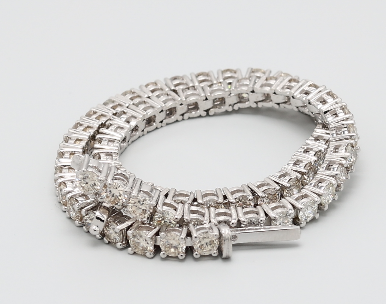 4.81ct Round 14kt White Gold Natural Diamond Bracelet