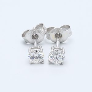 0.31, 0.31ct Round  9kt White Gold Natural Diamond Earring